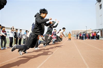 潮平两岸阔风好正扬帆——记打造幸福文化砥砺前行的淮滨县实验学校