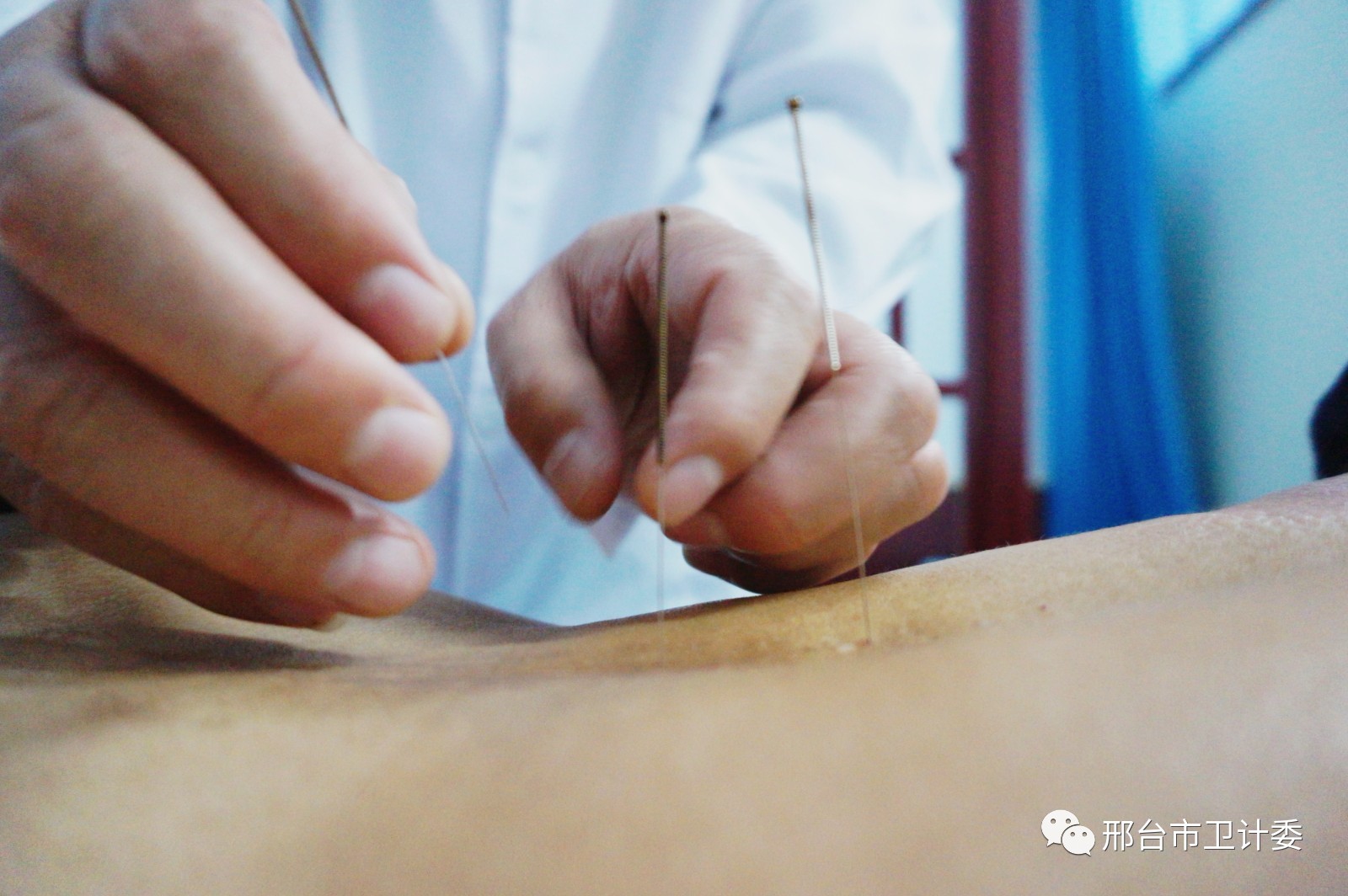 十大举措提升群众看病就医满意度,提升医疗保障水平群众看病不再难