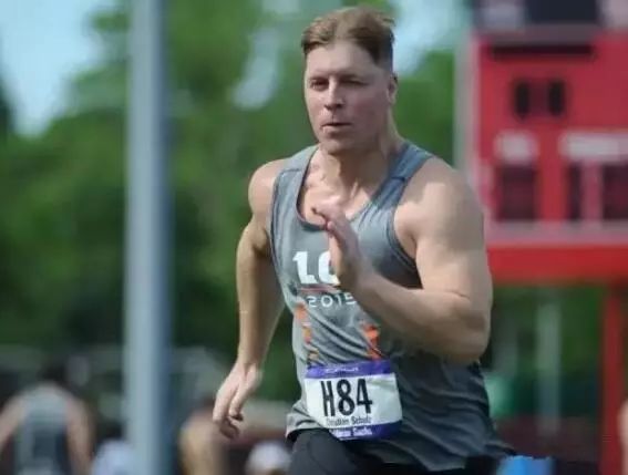 宋仲基和宋慧乔视频,宋钟基权志龙