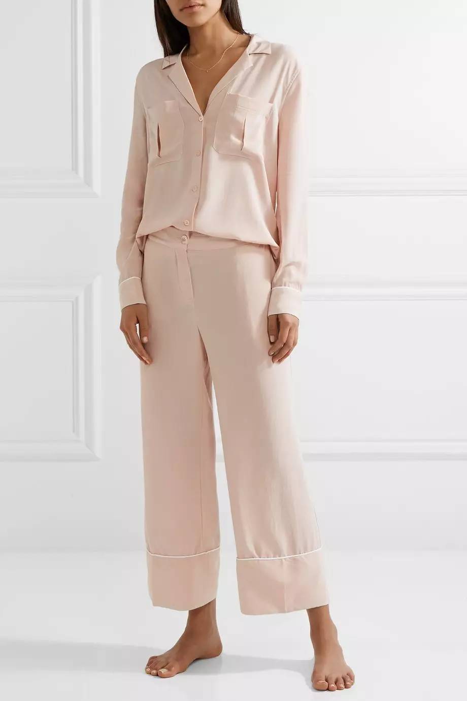 我的前半生唐晶为什么对罗子君好,我的前半生原著中的子君和唐晶