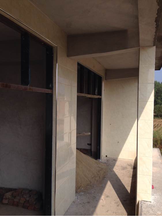 城市女孩看不上农村男友,城市女人看不上农村女人