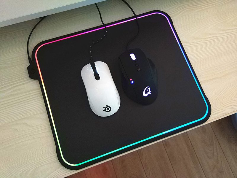 赛睿rgb鼠标垫电竞专用,赛睿qckprismrgb鼠标垫