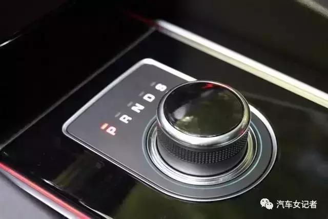 捷豹f-pace和q5谁油耗高,捷豹f-pace底盘和q5底盘哪个好