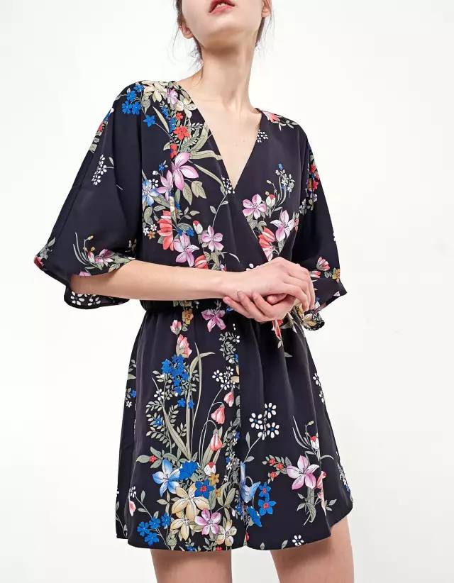 海外穿搭,类似zarahm的服装品牌