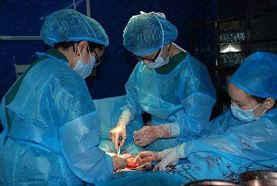 大龄产妇剖腹产后遗症有哪些,高龄产妇剖腹产伤口多久不痛