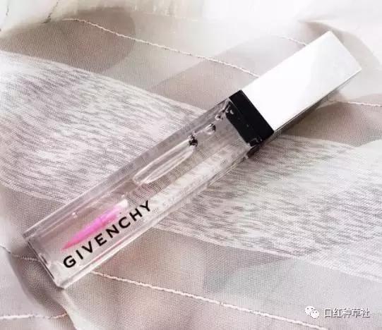 纪梵希禁忌之吻漆光唇蜜n16试色,纪梵希唇蜜n11和阿玛尼405对比