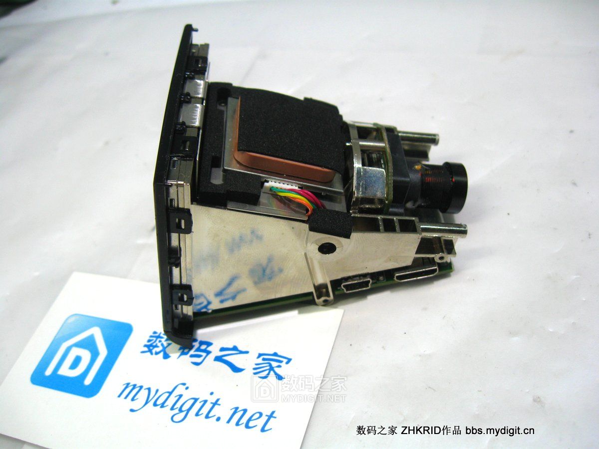 趴趴狗行车记录仪镜头拆解,零镜行车记录仪拆解评测