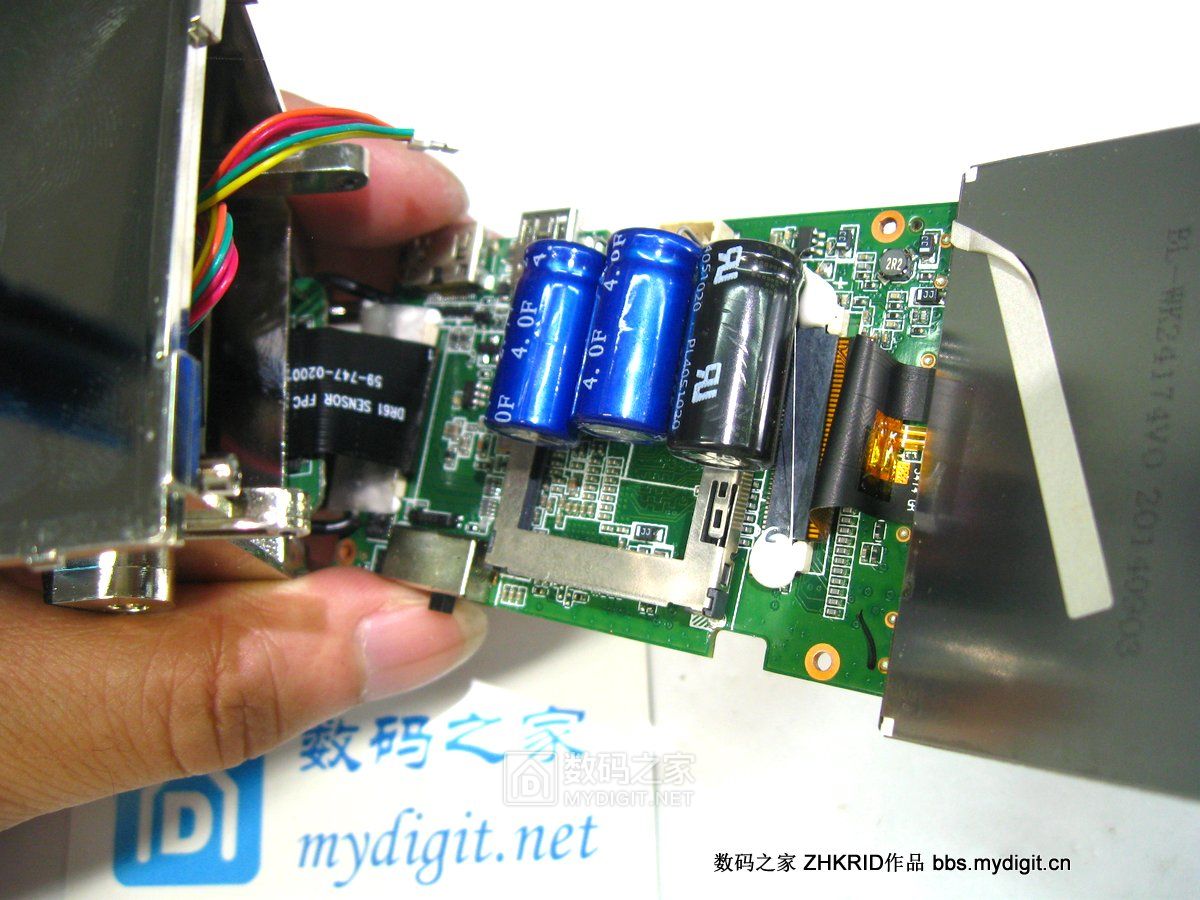 趴趴狗行车记录仪镜头拆解,零镜行车记录仪拆解评测