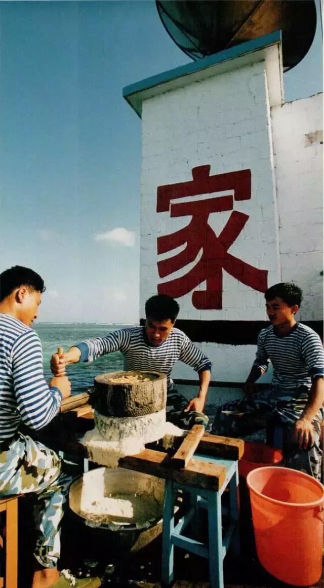 建军90周年：我军“锅碗瓢盆”那些事儿，这回全明白了