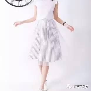 娇小女生穿衣搭配,夏季女生穿衣攻略