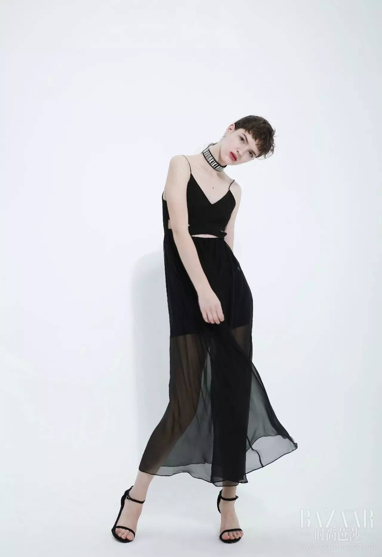 趁这6个小众品牌连衣裙还没烂大街,跟宋茜赵丽颖穿起来过夏天!