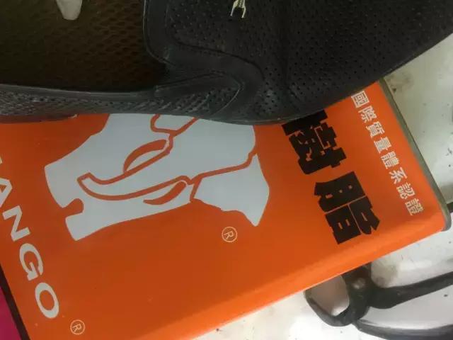 鞋子脱胶了怎么办别傻傻用胶水粘,彪马鞋子穿一星期就脱胶了怎么办
