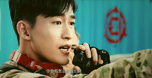 吴京战狼2彩蛋,余男和龙小云的精彩片段