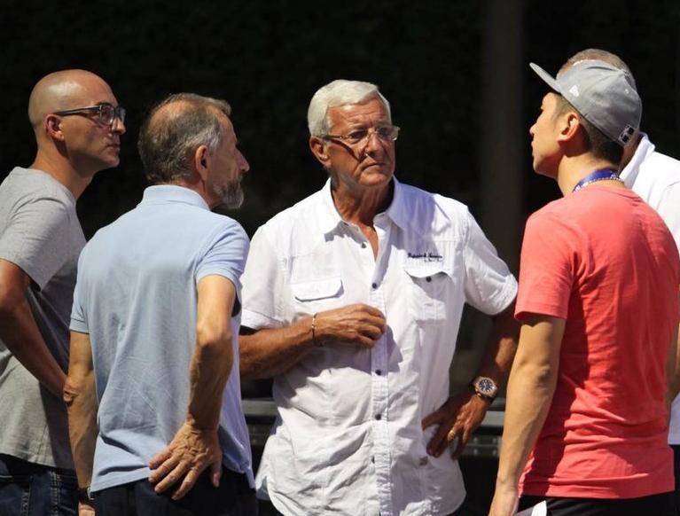 玄学有多玄：富力土豪金，辽足回福地，恒大换绿座椅可保夺冠？