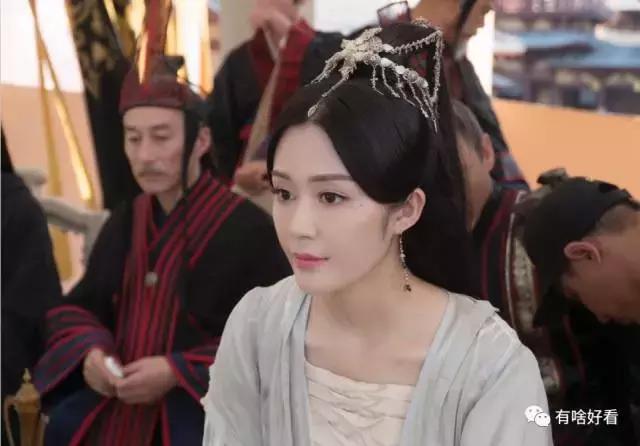 拍戏40度高温穿厚衣服,横店40度拍戏现场