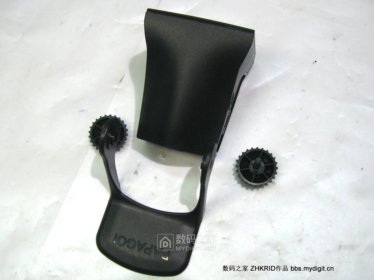 拆解趴趴狗隐藏式行车记录仪,行车记录仪拆解解析
