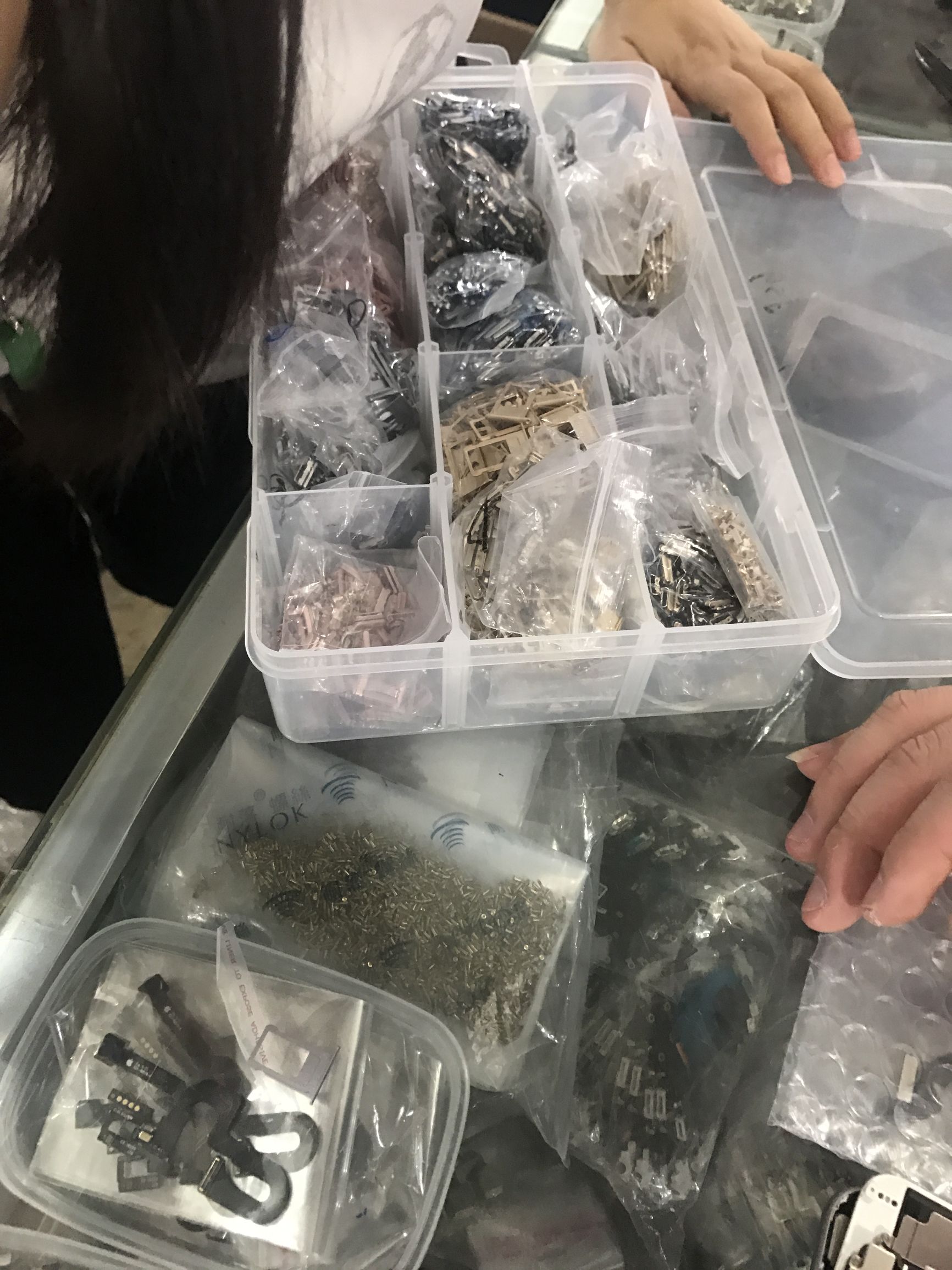 华强北翻新的iphone手机用什么屏,华强北翻新苹果手机全过程