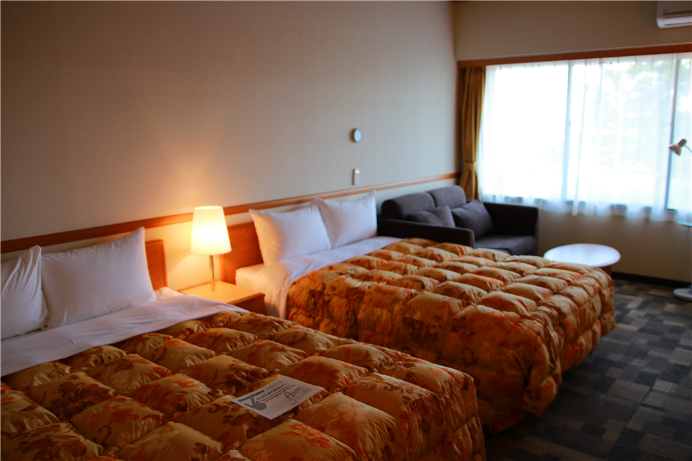 日本成田机场到市区最早几点,成田机场到东新宿