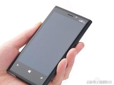 oppo手机突然黑屏一直在开机状态,手机突然开不开机了充电也没反应