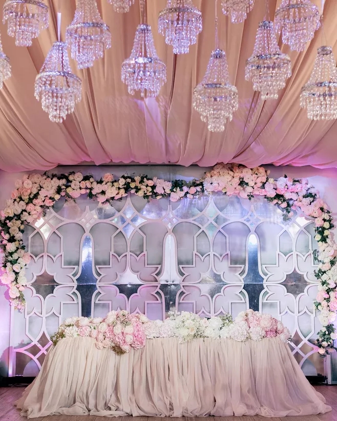 户外婚礼场景布置效果图,红色系婚礼户外布置场景