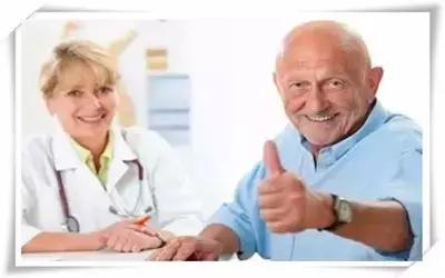 夏天在空调房仍出汗怎么办,夏天流汗进空调房好冷怎么办