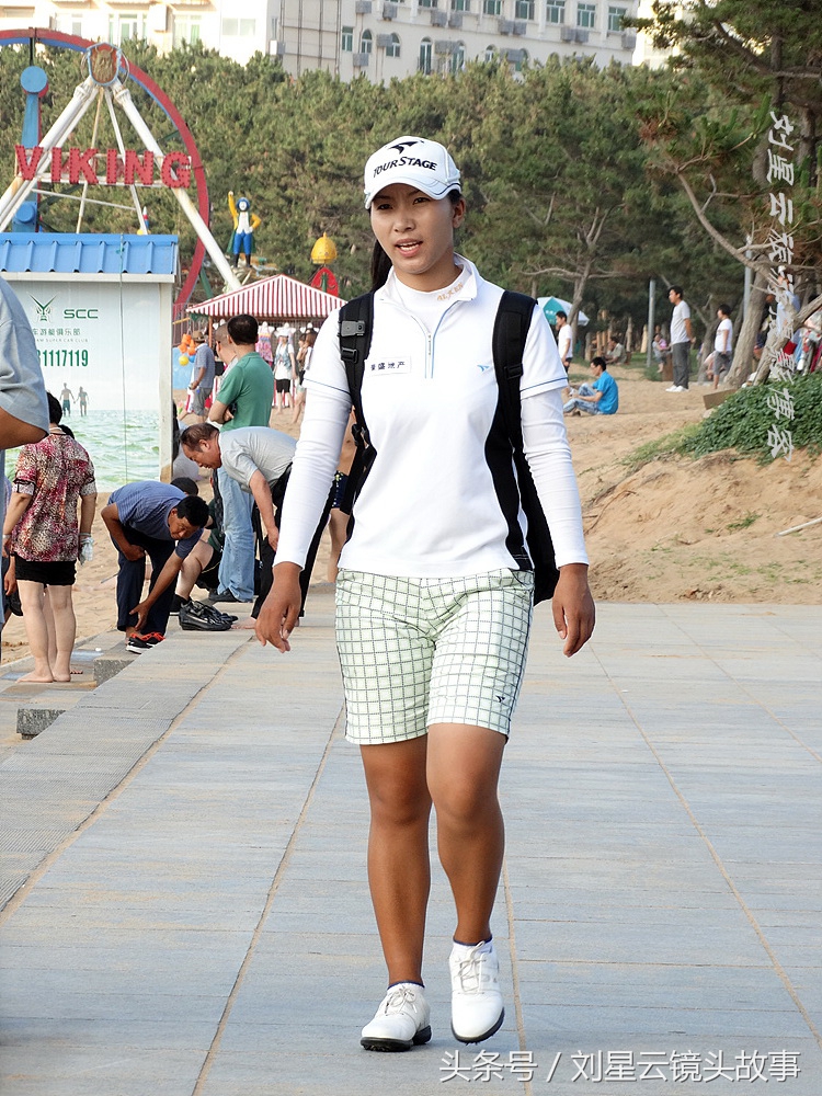 威海旅游女生旅游视频,去威海旅游的女人