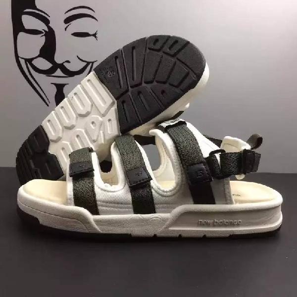 2020夏最火凉鞋,夏季凉鞋最流行这几款