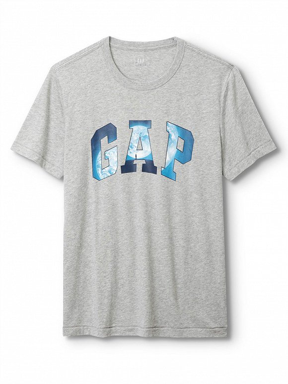 gap鍜宲uma,gap鍜寉eezy鑱斿悕鍗。