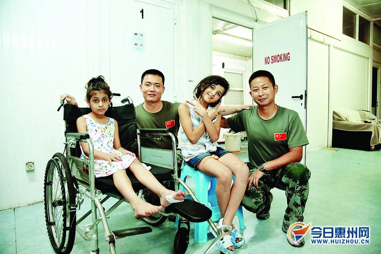 直击！中国蓝盔勇入雷区舞动“芭蕾”守护和平