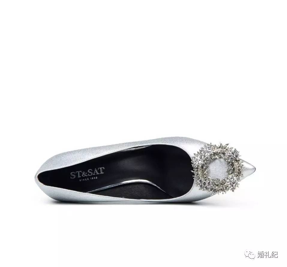 几百块买明星同款婚鞋,明星同款鞋一千元