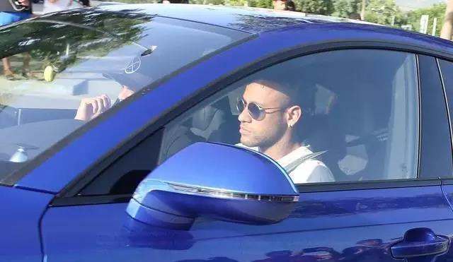 巴萨msn内马尔踢赢c罗,巴萨时期内马尔和梅西