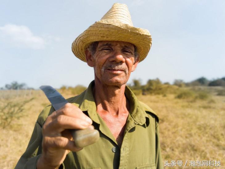 手机相机最大摄像头,比手机相机更小的摄像头