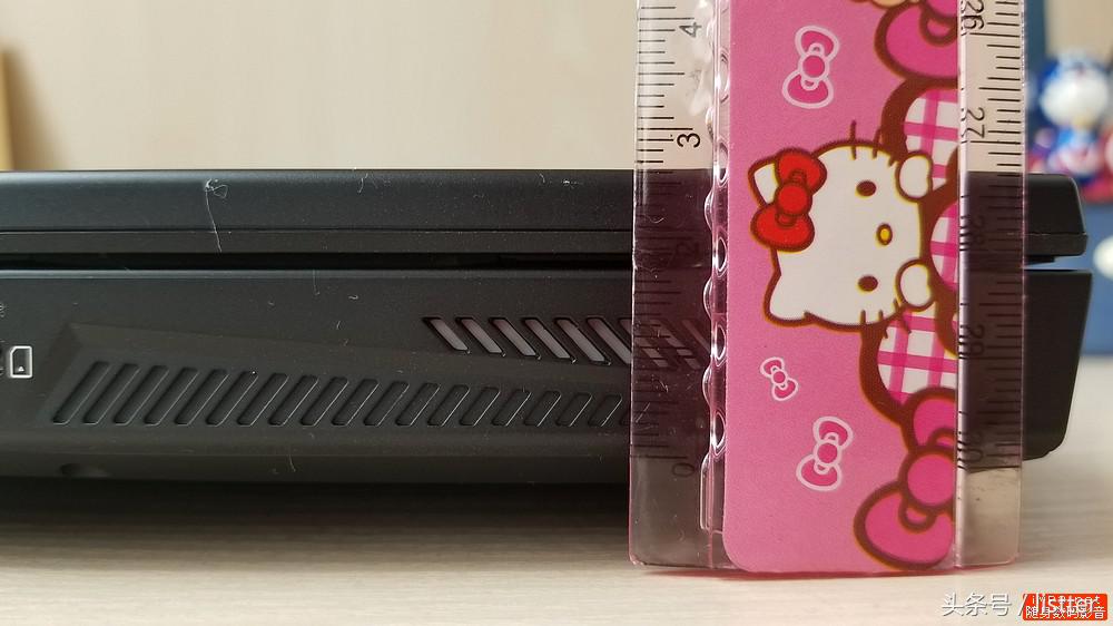 这款IFUNKS游戏本必须关注，性能霸道还自带机械键盘