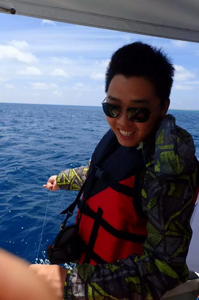 看鲨鱼，玩泥巴，看男人穿婚纱，带你看不一样的帕劳