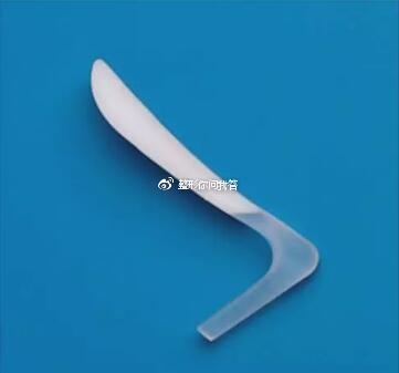 做假体下巴用硅胶好还是膨体好,下巴假体是做膨体好还是硅胶好