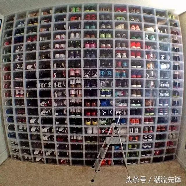 干掉一位鞋头很简单，你只需要踩脏他的球鞋！