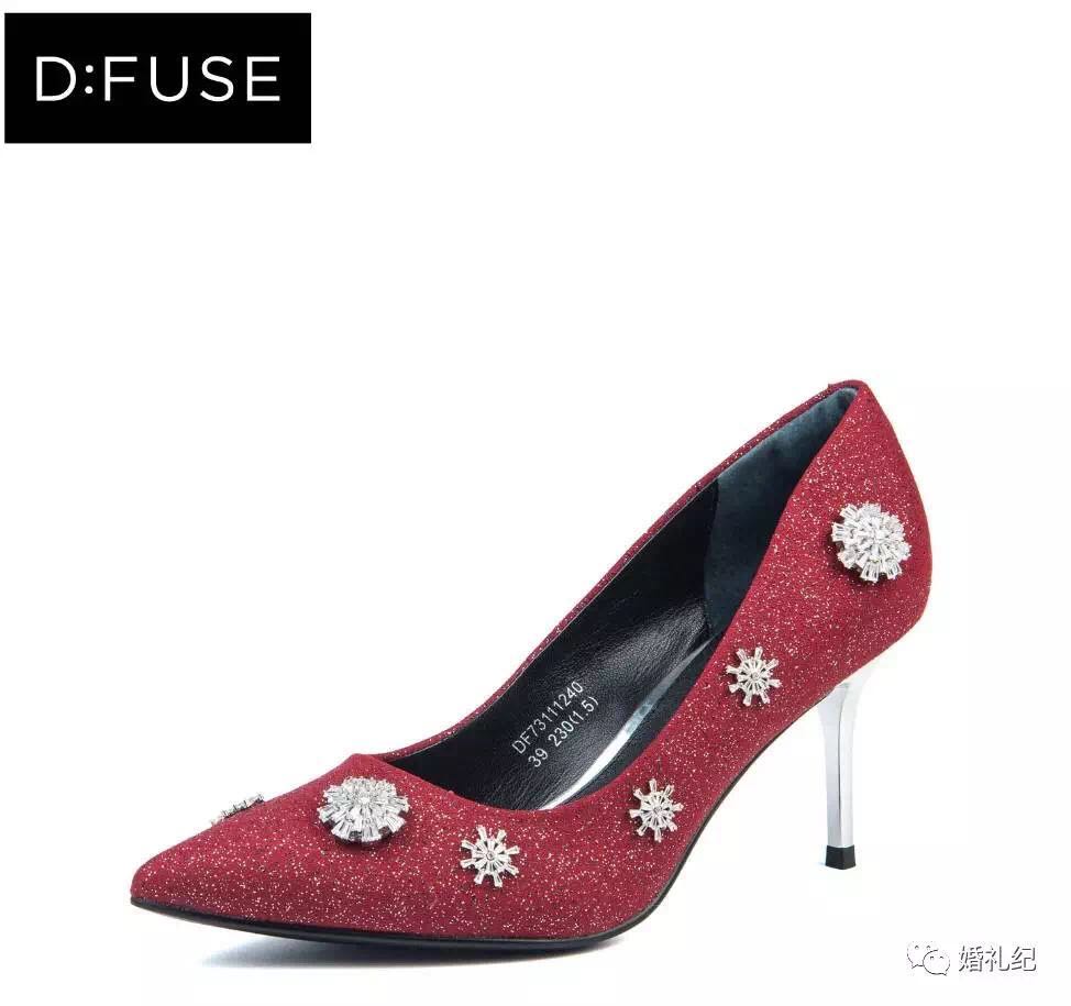 几百块买明星同款婚鞋,明星同款鞋一千元