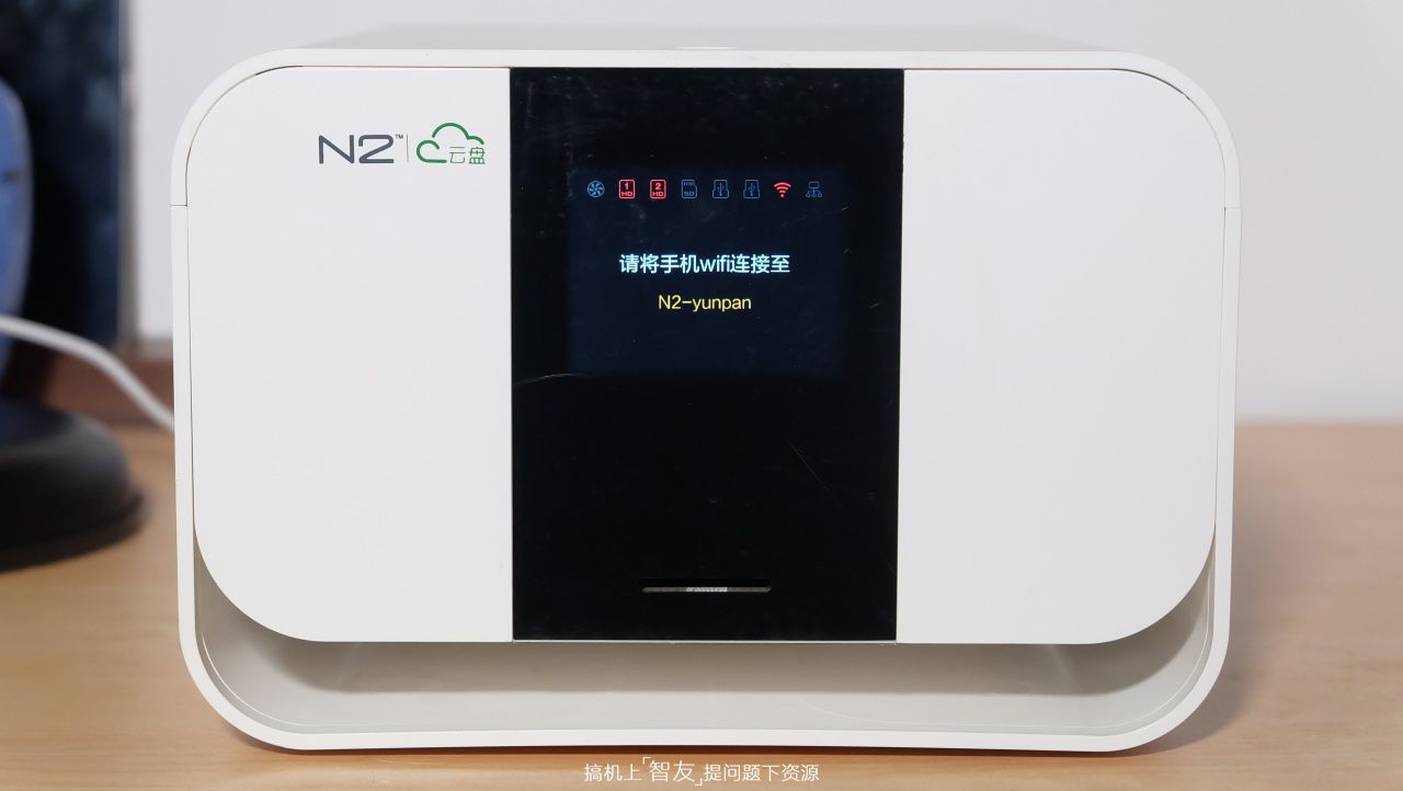 下片、存片、播片！这个NAS设备一机顶三用