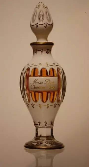 gucci绮梦栀子花香水30ml和50ml,gucciglomingnight香水