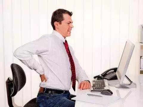 男性压力过大会生什么病,男人压力大得了心理疾病