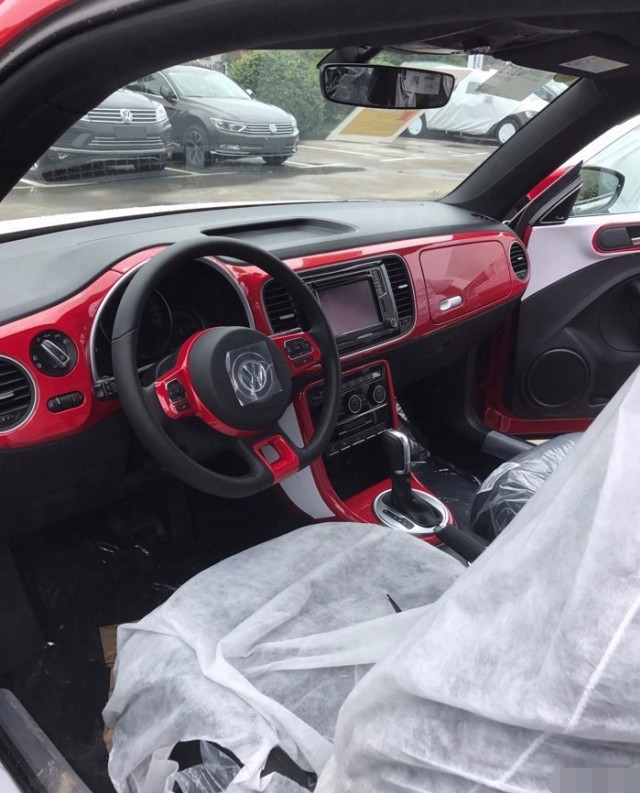 花20多万刚买了一辆宝马,全新甲壳虫提车