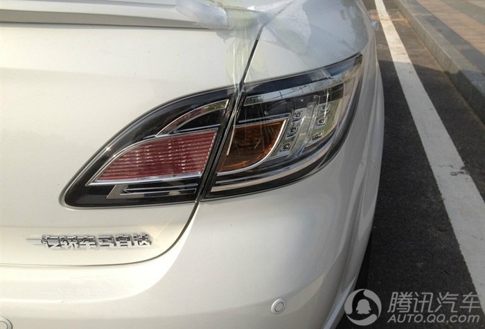 睿翼2.0精英版和豪华版有什么区别,睿翼2011款2.0l自动精英版配置