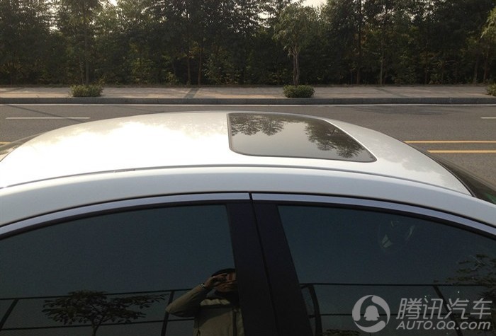 睿翼2.0精英版和豪华版有什么区别,睿翼2015款2.0精英版