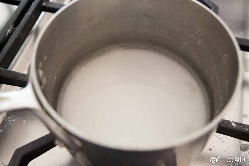 云朵柠檬蛋白派，烘培店都找不到的蛋白派