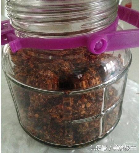 自制红油凉拌菜料,红油腐乳制作视频