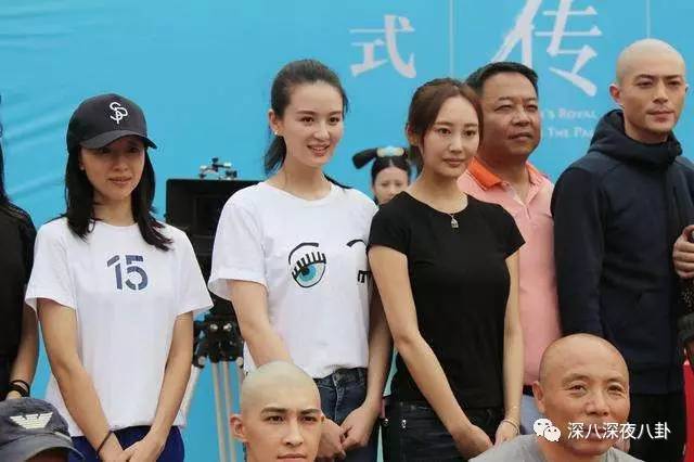 自从割双眼皮不算整容之后，娱乐圈不微调的女演员是真·不存在