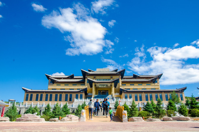 天堂草原锡林郭勒歌词及对白,真正的内蒙古锡林郭勒大草原