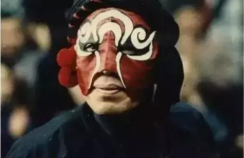 吴天明看了哪两部电影,吴天明和他的中国影片