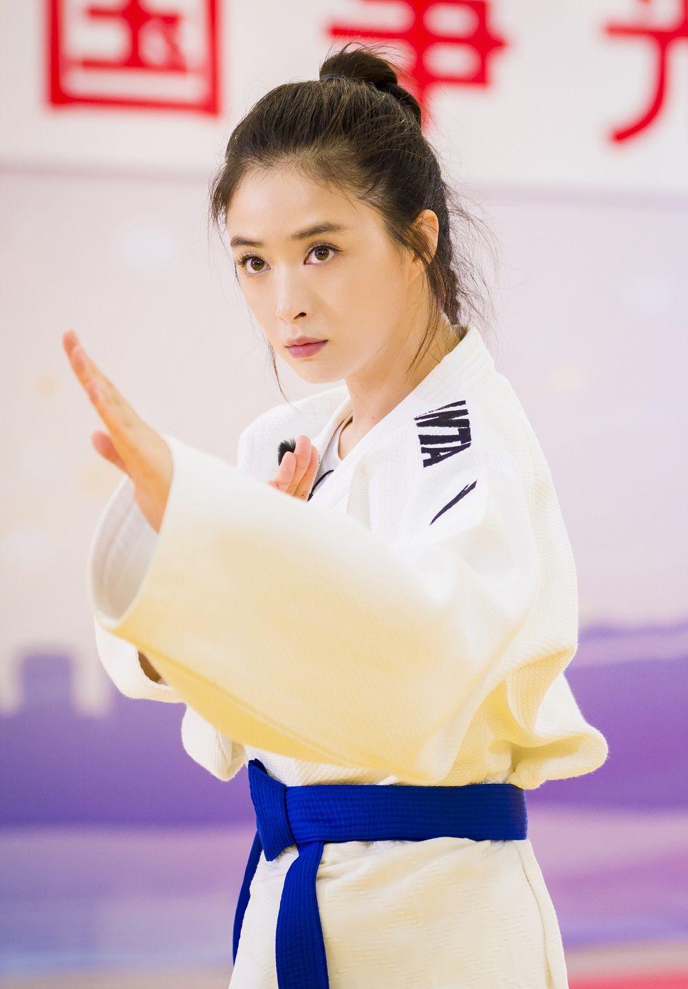 蒋欣我们来了芭蕾舞,蒋欣我们来了主题曲