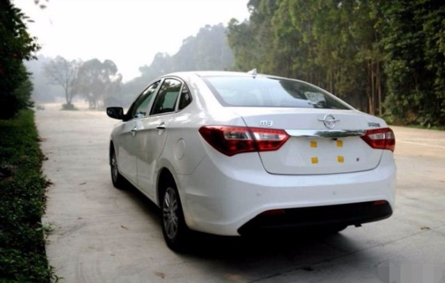 8万预算长安车和哈弗车哪个好,8万预算买小汽车还是suv好